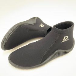 Water Sport Shoes & Beach Shoes