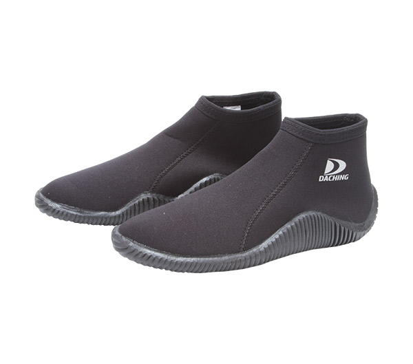 Water Sport Shoes & Beach Shoes